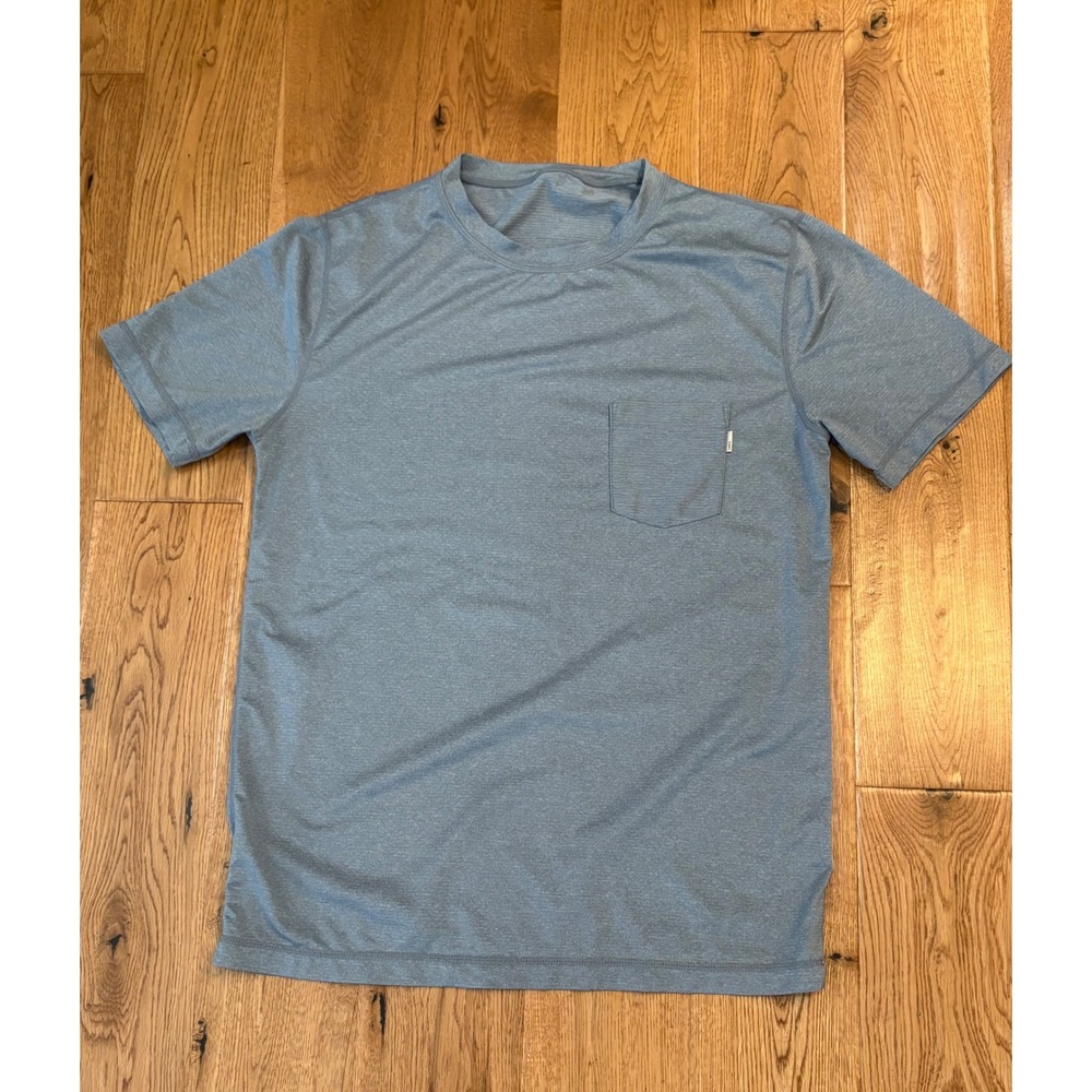 Vuori Tradewind Performance T-Shirt Mens Medium Blue Heathered Pocket Tee